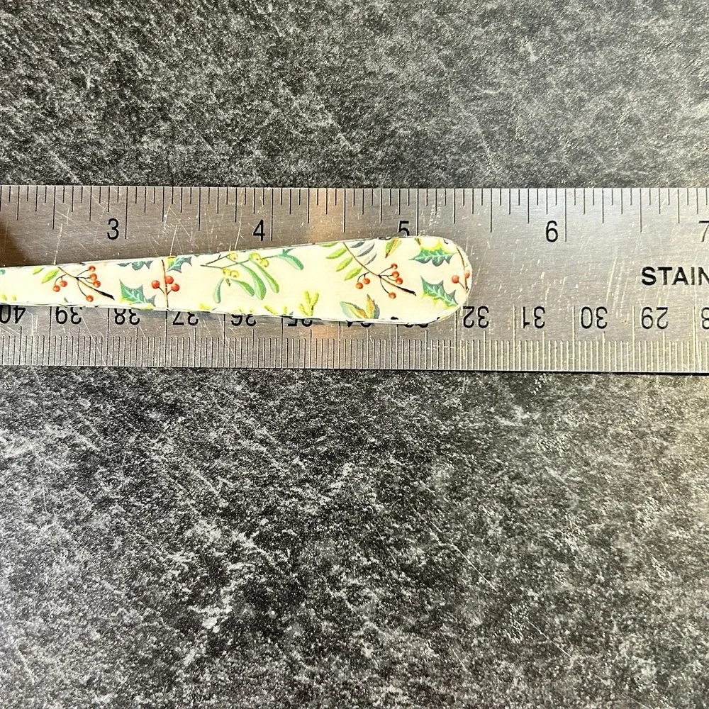 NEW Enameled‎ Stainless Holly Berry Christmas Tea Spoon 5.5